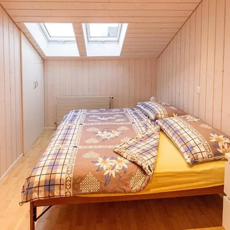 Schaad 4-bett-wohnung شقة